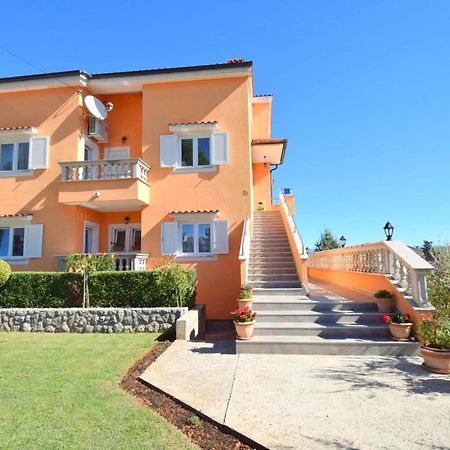 Apartments Mladenka Malinska Dış mekan fotoğraf