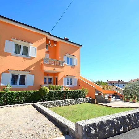 Apartments Mladenka Malinska Dış mekan fotoğraf